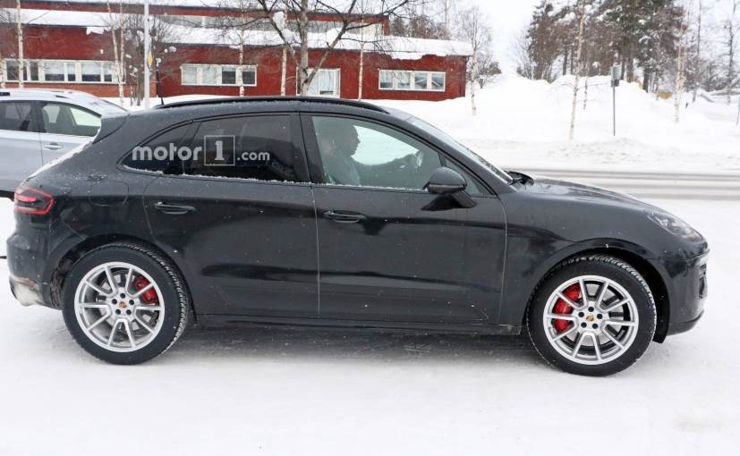 porsche macan facelift side