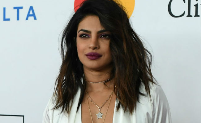 Priyanka Chopra's Relationship Status: Single But Used To Be In 'Committed Relationship'