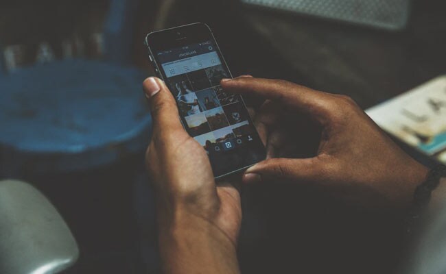 promise day for couples unsplash