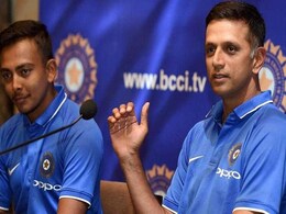 मिस्टर रिलायबल' की दरियादिली को फैंस ने किया 'सेल्यूट', बोले 'राहुल द्रविड़ हों पीएम' मिस्टर रिलायबल' की दरियादिली को फैंस ने किया 'सेल्यूट', बोले 'राहुल द्रविड़ हों पीएम'