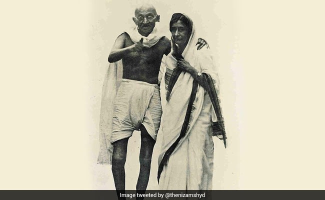 Amrit Kaur: इस राजकुमारी को महात्मा गांधी बुलाते थे बेवकूफ, ऐसे बनीं देश की पहली स्वास्थ्य मंत्री