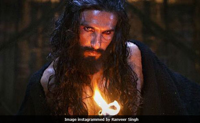 Ranveer Singh Will Do Anything For "<i>Padmaavat</i>" Director Sanjay Leela Bhansali