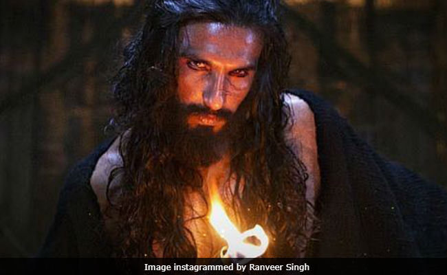 Padmaavat: ब्लॉकबस्टर देने के बाद रणवीर सिंह ने संजय लीला भंसाली को लेकर कह दी ये बात...
