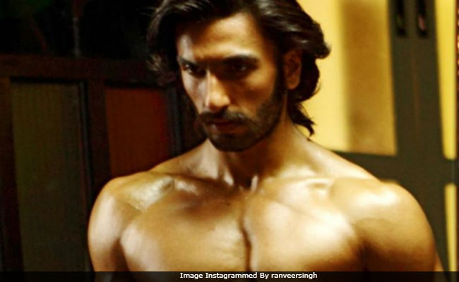 Ranveer Singh's 'Monday Motivation' Pic Is Breaking The Internet