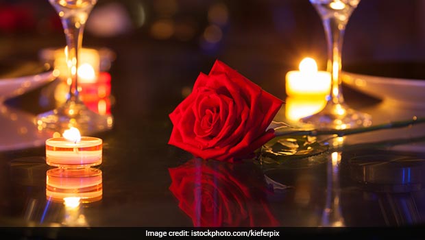 Valentine's Day 2018: Top 6 Romantic Restaurants In Delhi NCR That Should Be On Your Radar