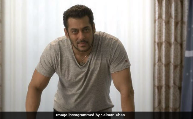Salman Khan's '<i>Muhje Ladki Mil Gayi</i>' Post Sends Twitter Into Meltdown. Until This Tweet