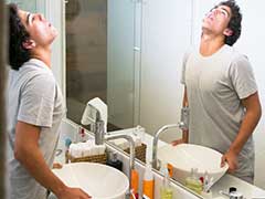 Gargling With Mouthwashes Might Lower Spread Of COVID-19, Scientists Say