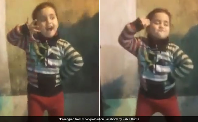 VIDEO: इस छोटी सी बच्ची ने किया डांसर सपना चौधरी के गाने पर डांस, ऐसे लगाए ठुमके