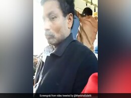 दिल्ली महिला आयोग ने DU की छात्रा के यौन शोषण के मामले में केस दर्ज कराया दिल्ली महिला आयोग ने DU की छात्रा के यौन शोषण के मामले में केस दर्ज कराया