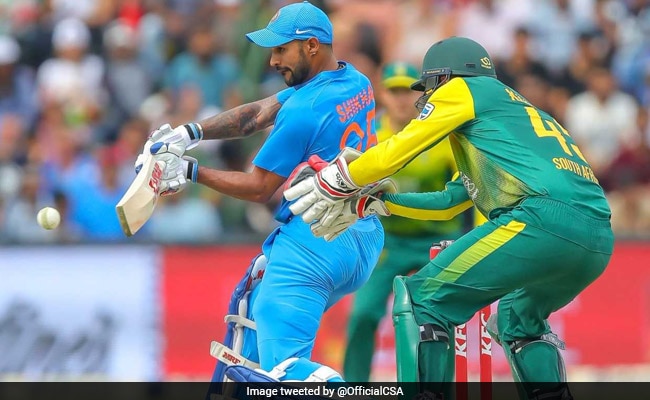 IND vs SA 3rd T20 Live: टीम इंडिया को पहला झटका, रोहित शर्मा 11 रन बनाकर आउट