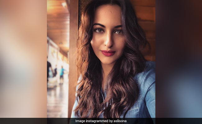 सोनाक्षी सिन्हा का 'वेलकम टू न्यूयॉर्क ' से जुड़ा ये बड़ा राज आया सामने, वायरल लुक की खुली पोल