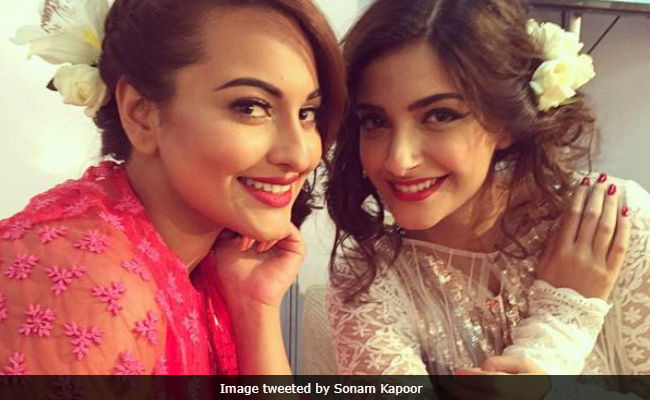 Sonam Kapoor Doesn't Remember 'Showing Attitude' To Sonakshi Sinha But Says Sorry If She Felt So