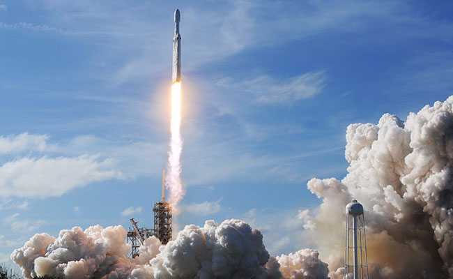 Elon Musk's SpaceX Falcon Heavy Rocket Launched: 5 Things To Know About His Other Space Projects