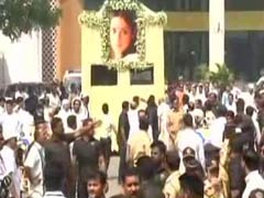 Thousands Gather To Bid Farewell To Sridevi, Funeral At 3.30 pm: 10 Facts