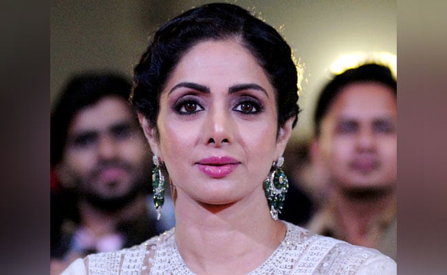 Fans Wake Up To News Of Sridevi's Death, Co-stars Remember The Legend: Updates Fans Wake Up To News Of Sridevi's Death, Co-stars Remember The Legend: Updates