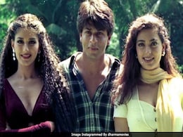 Shah Rukh Khan, Juhi Chawla And Sonali Bendre, In A Throwback Pic From <i>Duplicate</i> Sets Shah Rukh Khan, Juhi Chawla And Sonali Bendre, In A Throwback Pic From <i>Duplicate</i> Sets