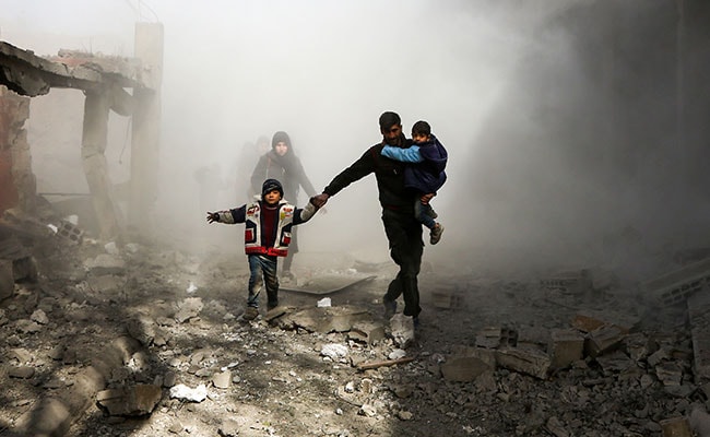 77 Dead As Syria Enclave Pounded Ahead Of Expected Ground Assault