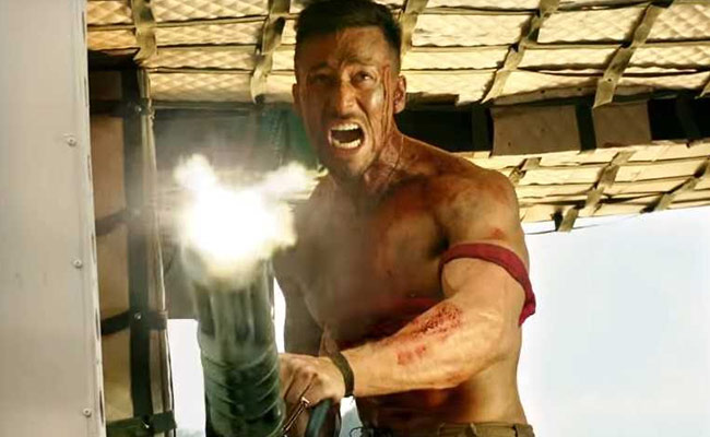 Baaghi 2 Trailer: टाइगर श्रॉफ के एक्शन का दीवाना हुआ PadMan, बताया- वन मैन आर्मी