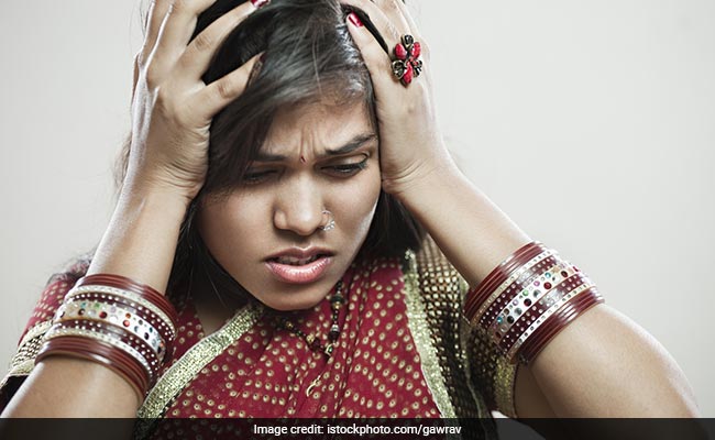 जेटली की पोटली से औरतों को मिला ठेंगा,  क्रीम से लेकर जूलरी तक सबकुछ महंगा