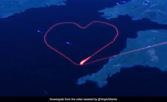 Valentine's Day पर आसमान में बनाया दिल, इस फ्लाइट ने किया ये कारनामा