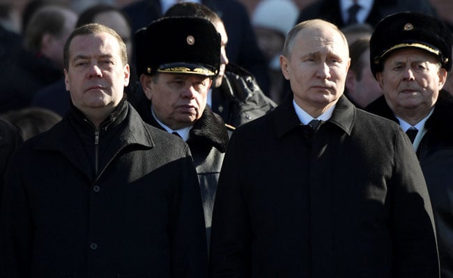 Vladimir Putin Honours Russian Military On Fatherland Defender's Day
