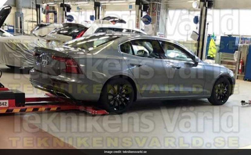 2019 Volvo S60 Sedan Spied Completely Undisguised