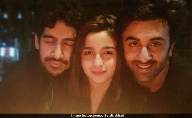 <i>Brahmastra</i>: Alia Bhatt, Ranbir Kapoor Wrap Up First Schedule Of Film. See Pic