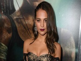 Alicia Vikander Looks Lara Croft Chic At <i>Tomb Raider</i> Premiere Alicia Vikander Looks Lara Croft Chic At <i>Tomb Raider</i> Premiere