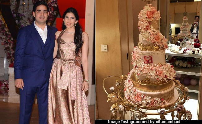 Akash Ambani And Shloka Mehta's Guests Enjoyed This Cake And These Performances