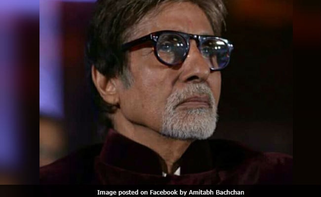 तबीयत खराब होने के बावजूद देर रात तक गाना रिकॉर्ड करते रहे अमिताभ बच्चन