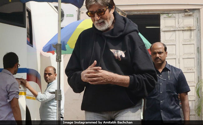 Amitabh Bachchan In Pain Because Of Heavy <i>Thugs Of Hindostan</i> Costumes, Says Wife Jaya