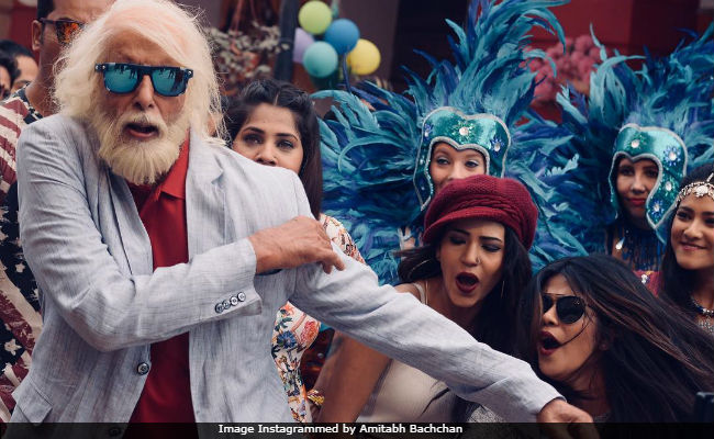Amitabh Bachchan's <i>BAADDUUMMBAAA</i> Swag Will Cheer Up Your Sunday
