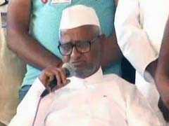 Amid Protest Threat Over Farm Laws, Devendra Fadnavis Meets Anna Hazare In Maharashtra