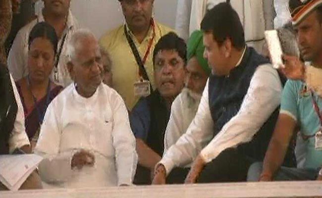 अण्णा की मांगे मानी गईं, महाराष्ट्र के मुख्यमंत्री देवेंद्र फडणवीस ने तुड़वाया अनशन