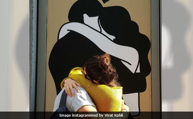 Anushka Sharma Says Interview On Viral Pic With Virat Kohli Is 'Fabricated'