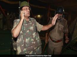 ठक-ठक गैंग ने दिल्ली पुलिस के पूर्व कमिश्नर को बनाया निशाना, कार से आई-पैड और कैश चोरी ठक-ठक गैंग ने दिल्ली पुलिस के पूर्व कमिश्नर को बनाया निशाना, कार से आई-पैड और कैश चोरी