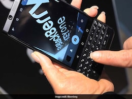 Blackberry Sues Facebook For Patent Infringement Over Messaging Blackberry Sues Facebook For Patent Infringement Over Messaging