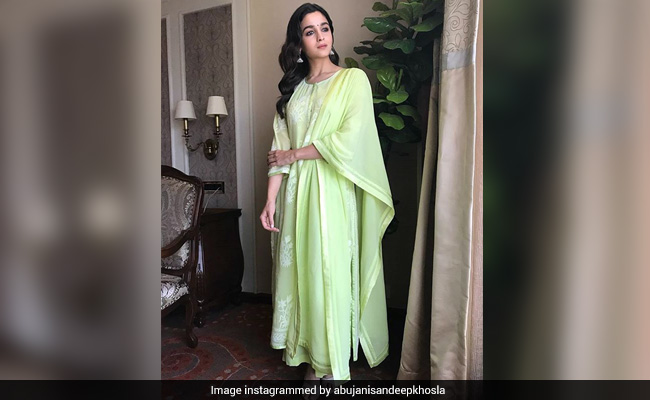 7 Bollywood-Inspired Looks To Style Your Indian Wear This Summer