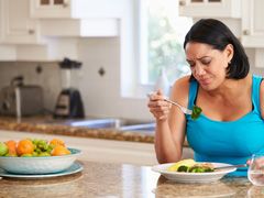 Bore Yourself To Lose Weight: This Diet Includes Eating Same Meal Every Day Till You Drop Those Kilos!