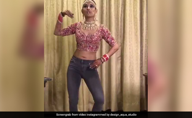Bride's <i>Bindaas</i> Bhangra In <i>Choli</i> And Jeans Is Viral. Watch And Learn