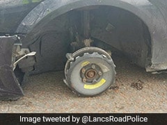 Cops Stop Car With Front Tyre Missing. "What's The Problem?" Asks Driver