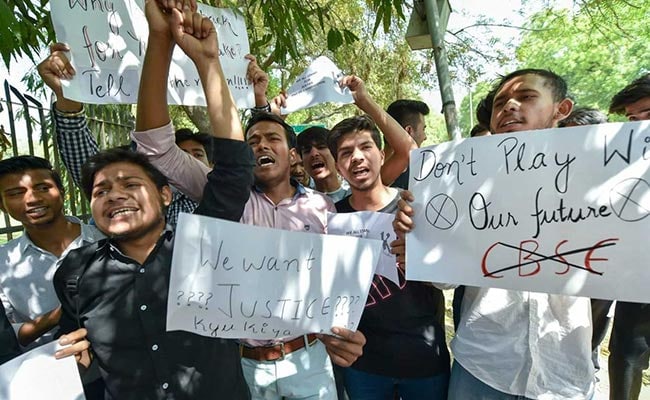 Class 10, 12 Students Continue Protests In Delhi Amid Row Over CBSE Paper Leak: Highlights