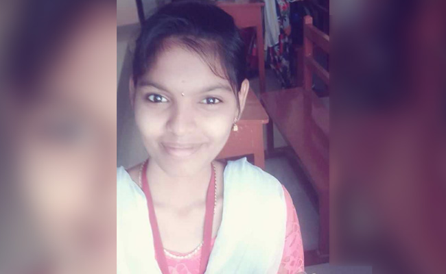 Girl Student Stabbed To Death Outside Chennai College, Attacker Arrested