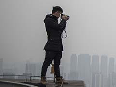 Undeterred By Death Of "Rooftopper", In Pursuit Of The Perfect Photo