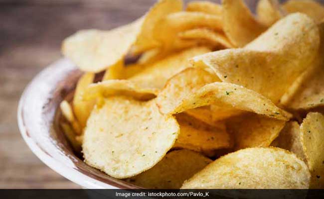 Video: Quick And Easy Spicy Indian Chips Recipe For Snacking