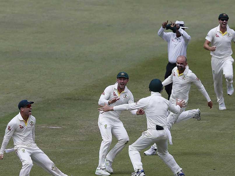 South Africa vs Australia, 1st Test: Cricket Australia Probe David Warner, Quinton de Kock Altercation