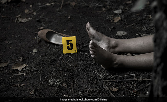 360px x 222px - Udaipur, Rajasthan: Tantrik Kills Couple Having Sex In Jungle Using  Superglue: Cops