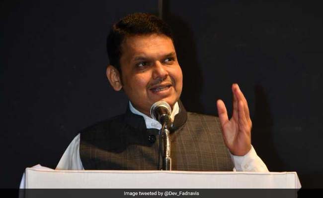 Devendra Fadnavis Meets Governor, Seeks Release Of Funds For Farmers