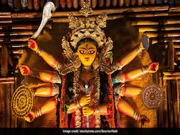 मां दुर्गा के 108 नाम, इसके साथ जानें हर रूप का अर्थ मां दुर्गा के 108 नाम, इसके साथ जानें हर रूप का अर्थ