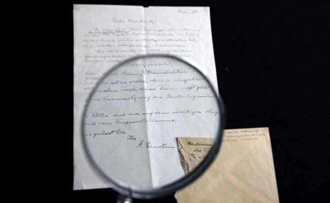 Albert Einstein Letter Fetches $100,000 At Jerusalem Auction